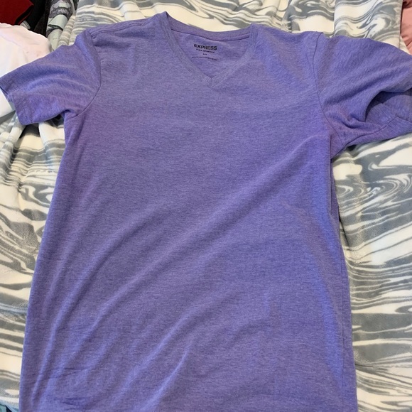 V-neck express fit shirt / I am selling these both as a bundle - Picture 3 of 9